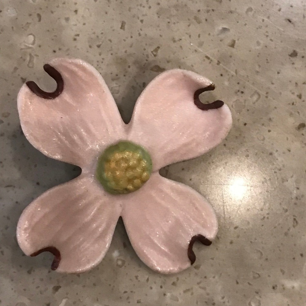 Vintage Pink Dogwood‎ Flower Porcelain Ceramic Brooch Pin 2 Inch